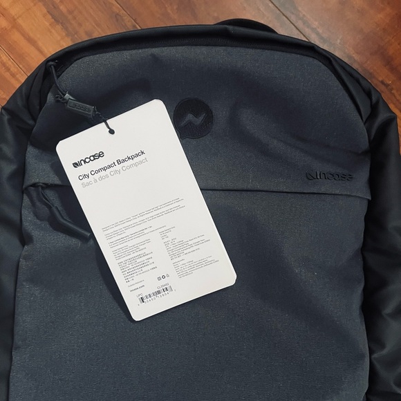 Incase City Compact Backpack - Picture 8 of 11